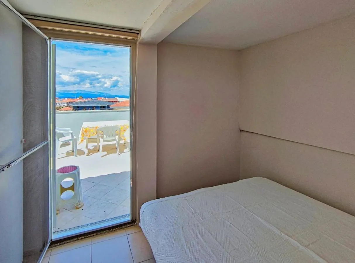 Hostel Enjoy Çeşme