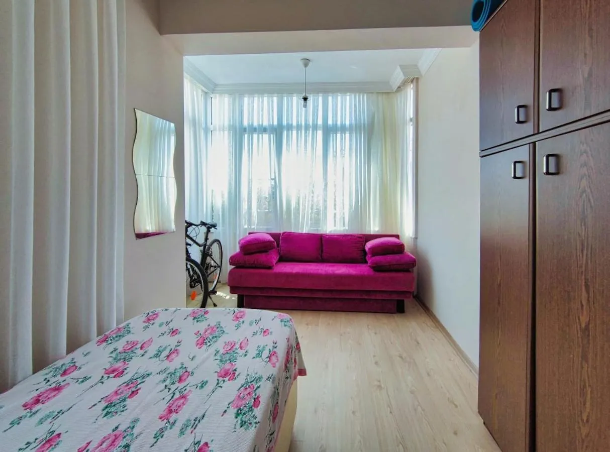Hostel Enjoy Çeşme
