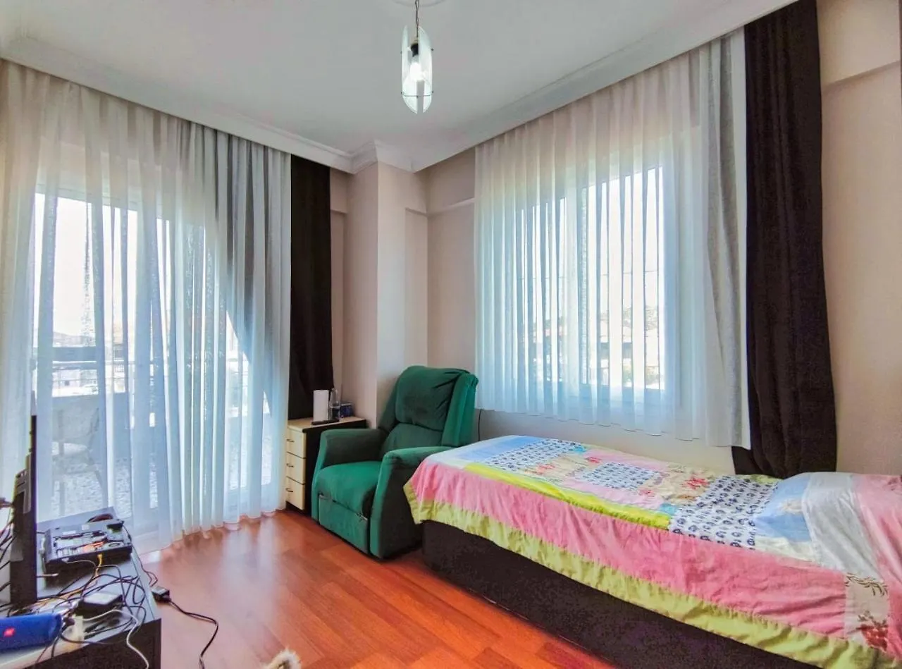 Hostel Enjoy Çeşme